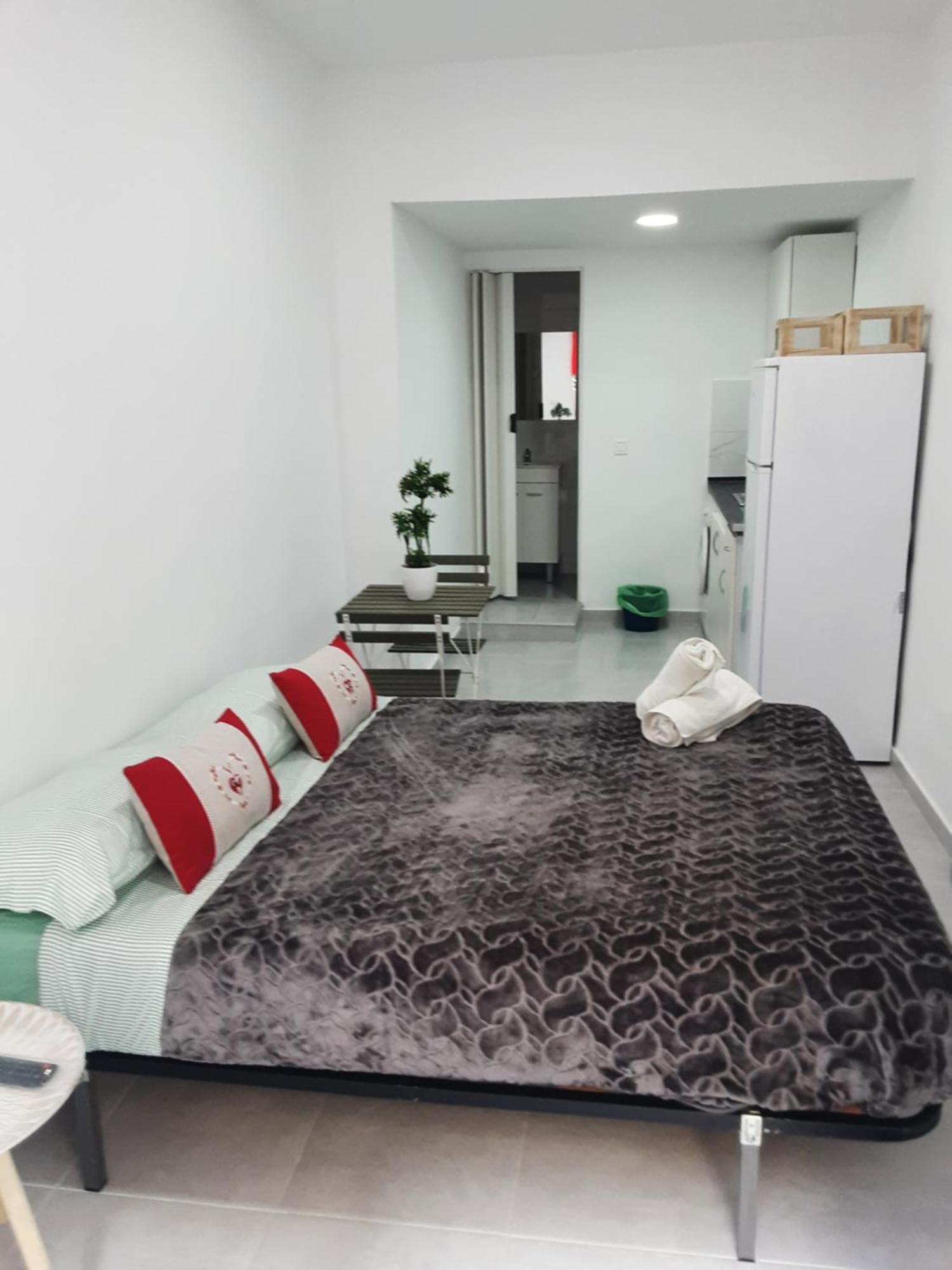 Precioso Apartamento Moderno Cerca Del Carrefour Rosaleda Μάλαγα Εξωτερικό φωτογραφία